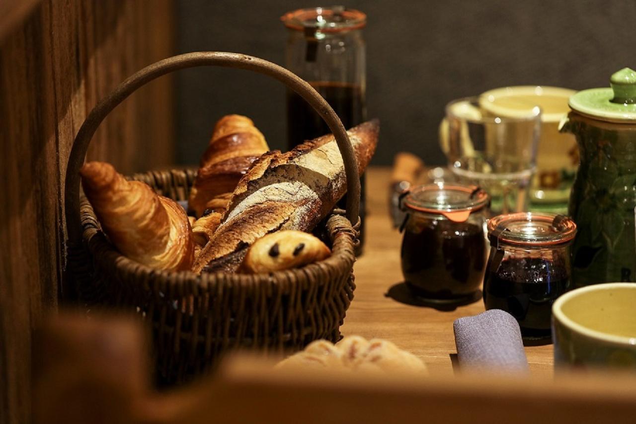 La Bouitte - Hotel Relais & Chateaux แซ็ง-มาร์แต็ง-เดอ-แบลวีย์ ภายนอก รูปภาพ